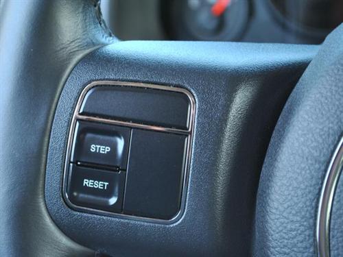 Jeep Patriot 2011 photo 2