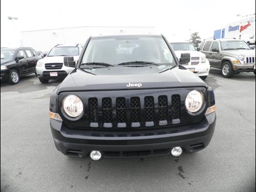 Jeep Patriot 2011 photo 1