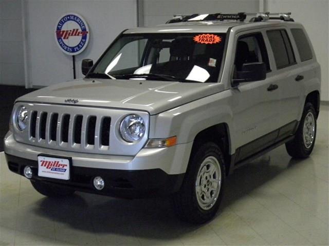 Jeep Patriot 2012 photo 2