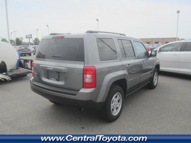 Jeep Patriot 2013 photo 3