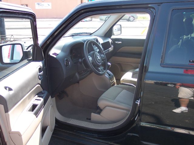 Jeep Patriot 2013 photo 2