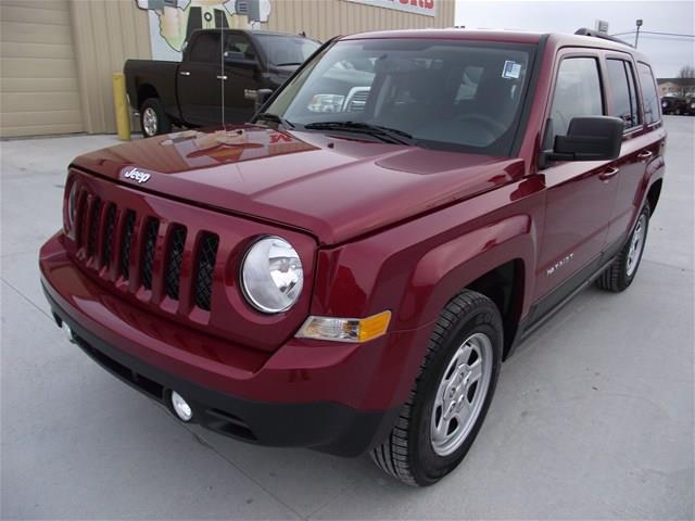 Jeep Patriot 2014 photo 2