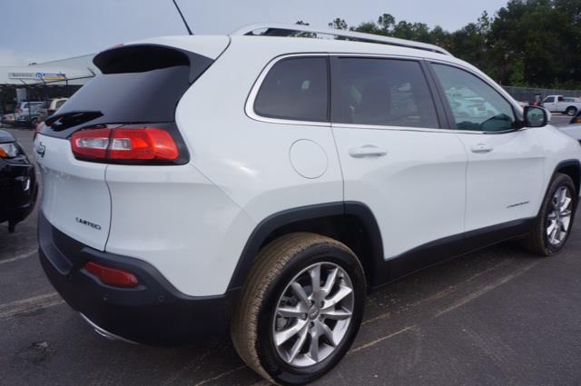 Jeep Ram Truck 2014 photo 2