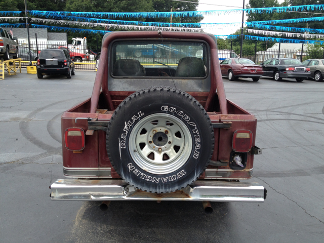 Jeep Scrambler CJ8 1981 photo 2