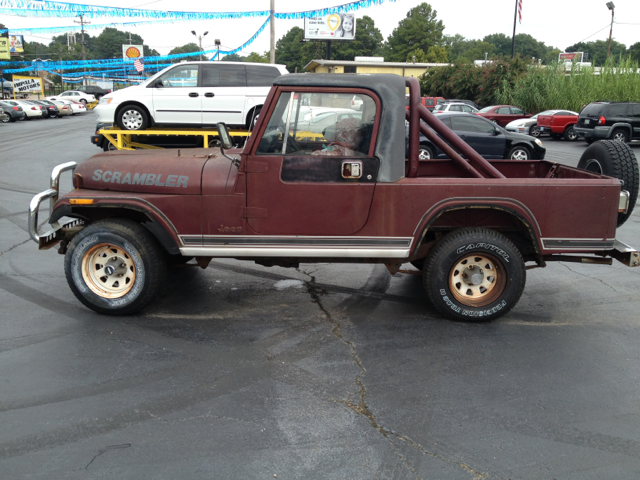 Jeep Scrambler CJ8 1981 photo 3