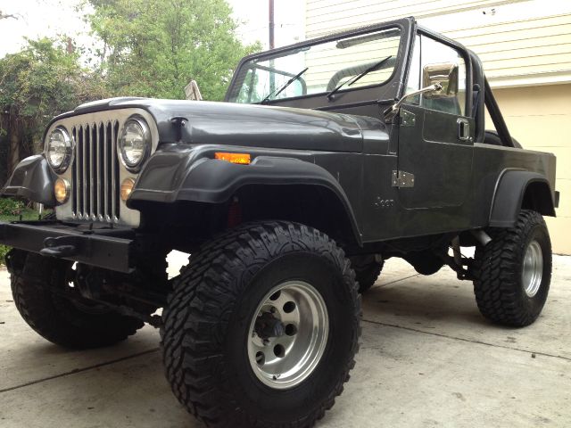 Jeep Scrambler CJ8 1982 photo 3