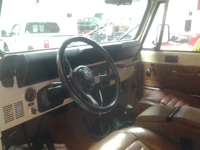 Jeep Scrambler CJ8 1983 photo 2