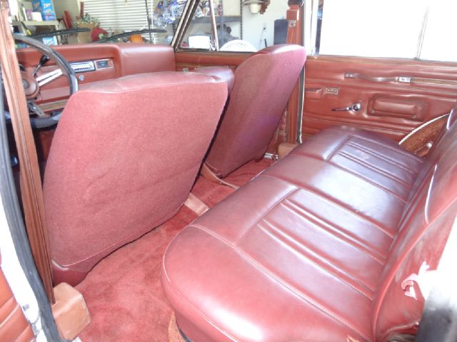 Jeep Wagoneer 1980 photo 1