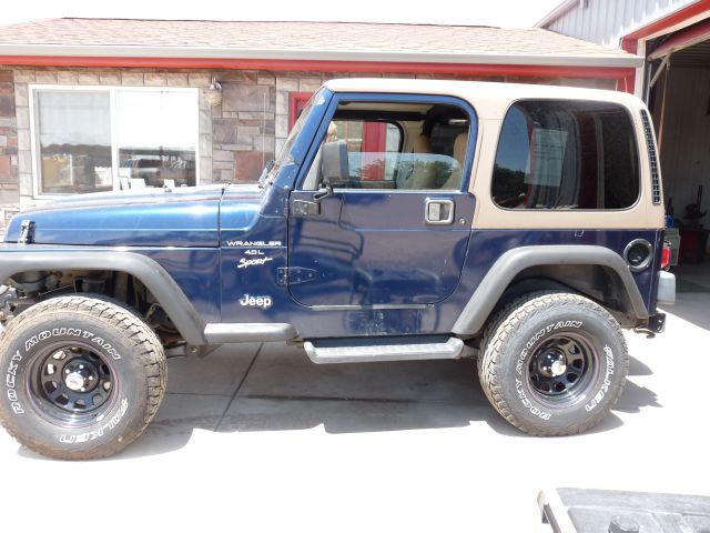 Jeep Wagoneer 2002 photo 3