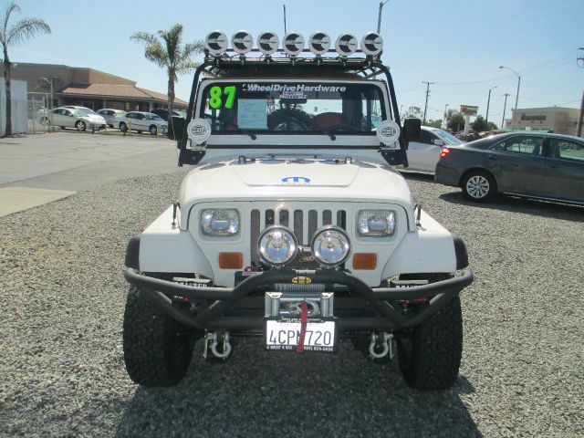 Jeep Wrangler 1987 photo 4