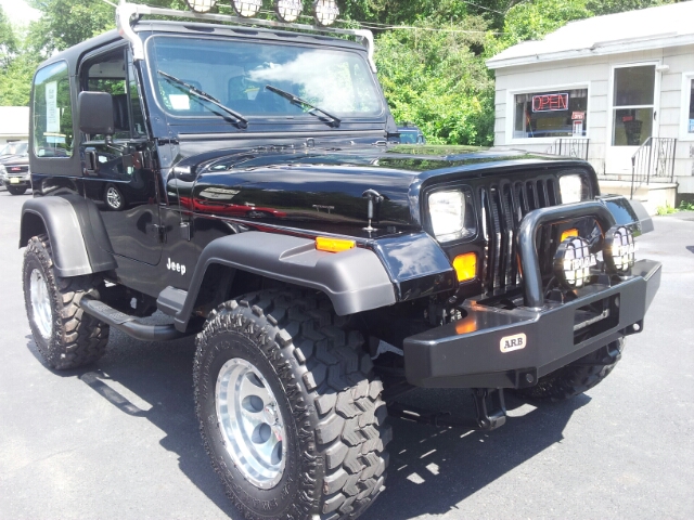 Jeep Wrangler 1987 photo 3