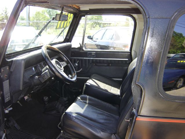 Jeep Wrangler 1987 photo 3