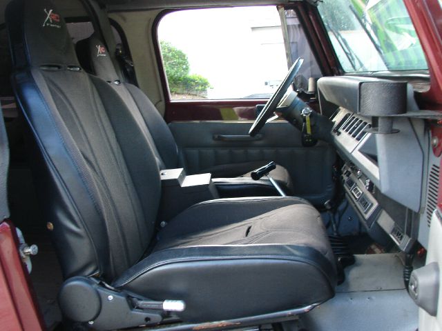 Jeep Wrangler 1988 photo 4