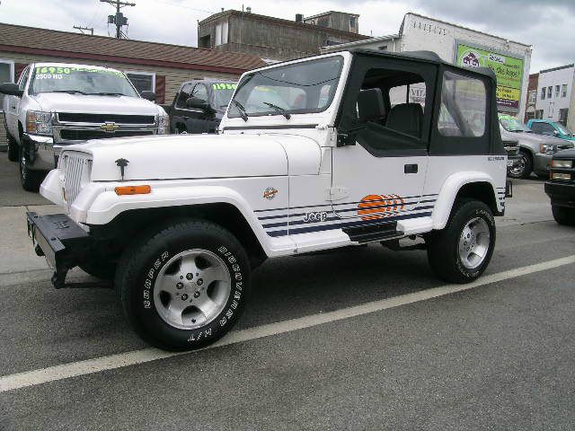 Jeep Wrangler 1989 photo 2