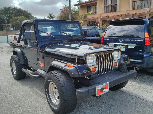 Jeep Wrangler 1989 photo 3