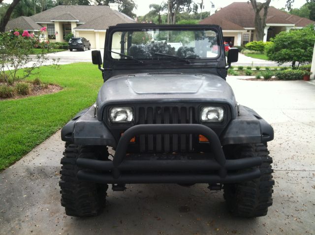 Jeep Wrangler 1989 photo 1