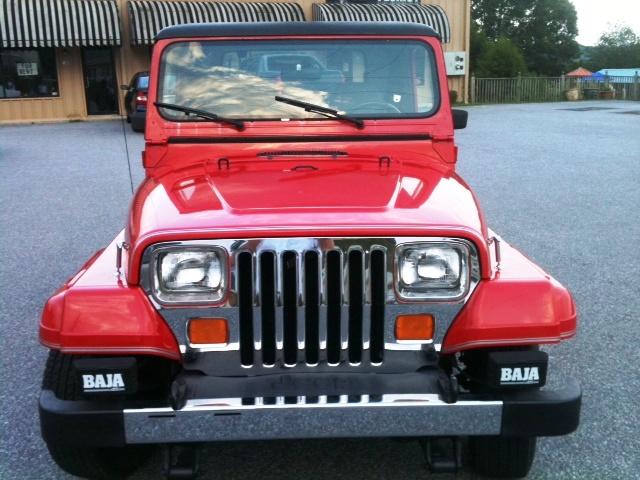 Jeep Wrangler 1990 photo 4