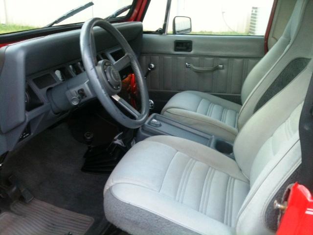 Jeep Wrangler LS Convertible