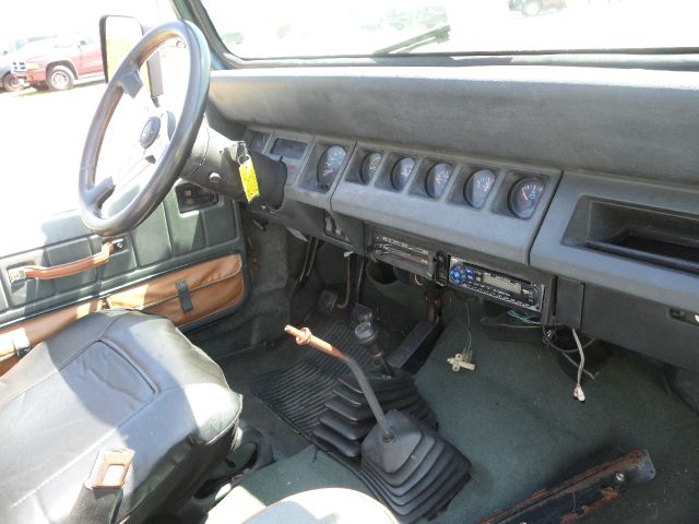 Jeep Wrangler 1993 photo 3