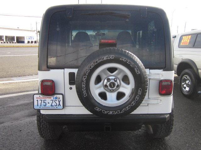 Jeep Wrangler 1997 photo 2