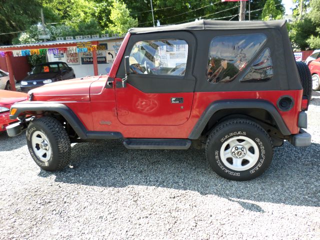 Jeep Wrangler SE SUV