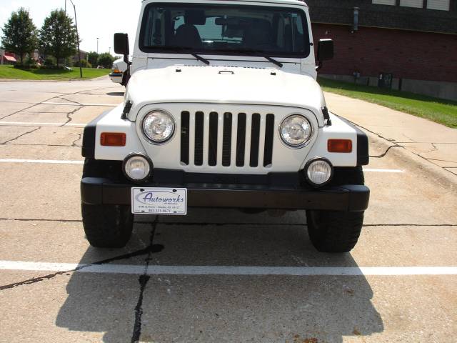 Jeep Wrangler 1997 photo 1