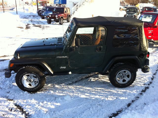 Jeep Wrangler SE Sport Utility