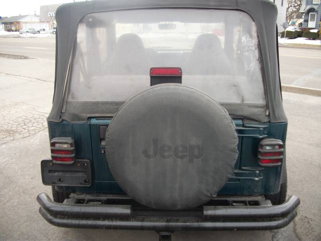 Jeep Wrangler 1997 photo 2