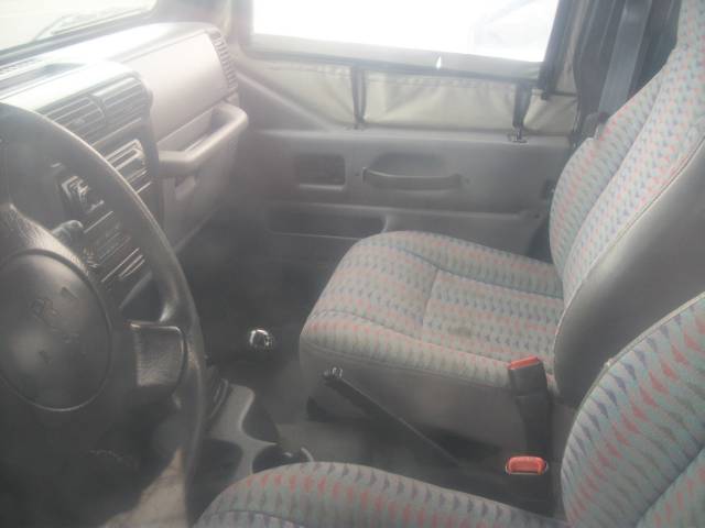 Jeep Wrangler 1997 photo 3
