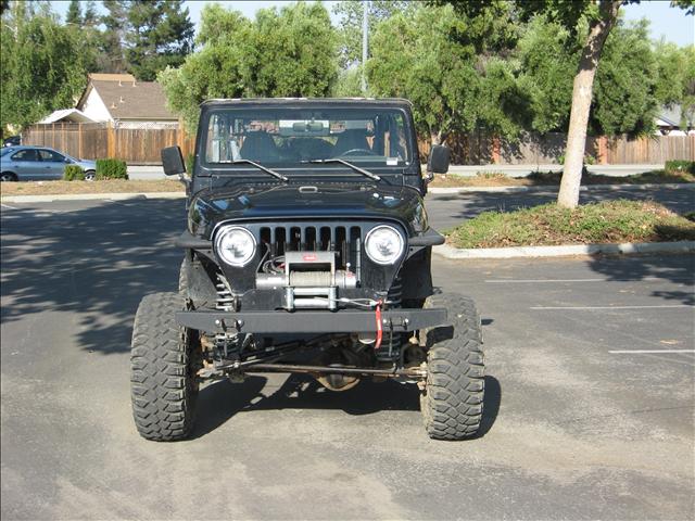 Jeep Wrangler 1997 photo 1