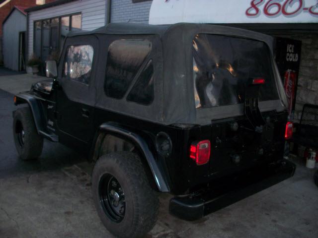 Jeep Wrangler 1997 photo 2