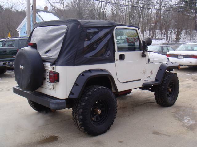 Jeep Wrangler 1997 photo 2