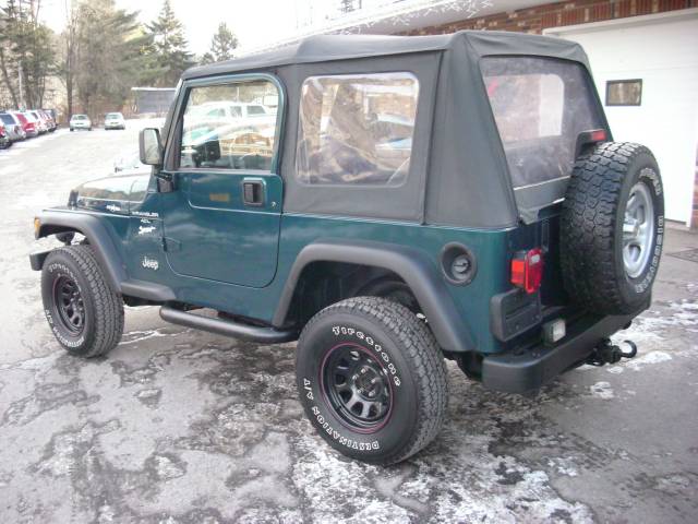 Jeep Wrangler 1997 photo 4