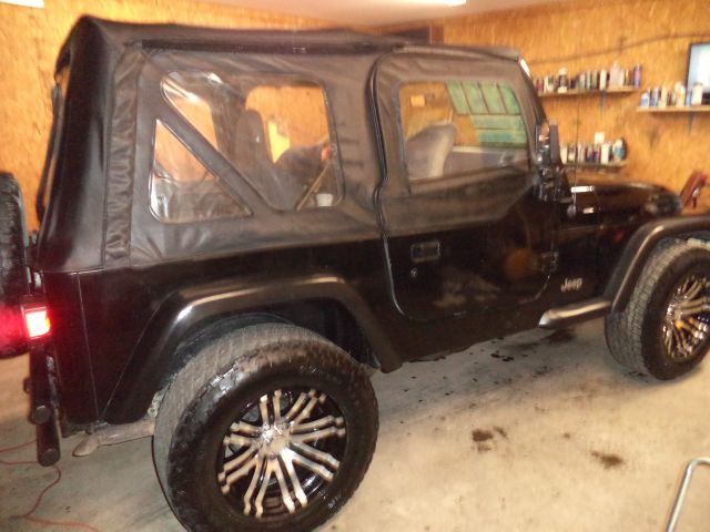Jeep Wrangler 1997 photo 4