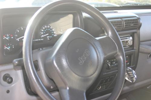 Jeep Wrangler 1997 photo 2