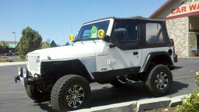 Jeep Wrangler 1997 photo 1