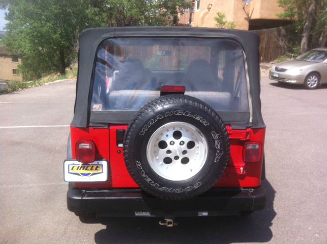 Jeep Wrangler 1997 photo 4