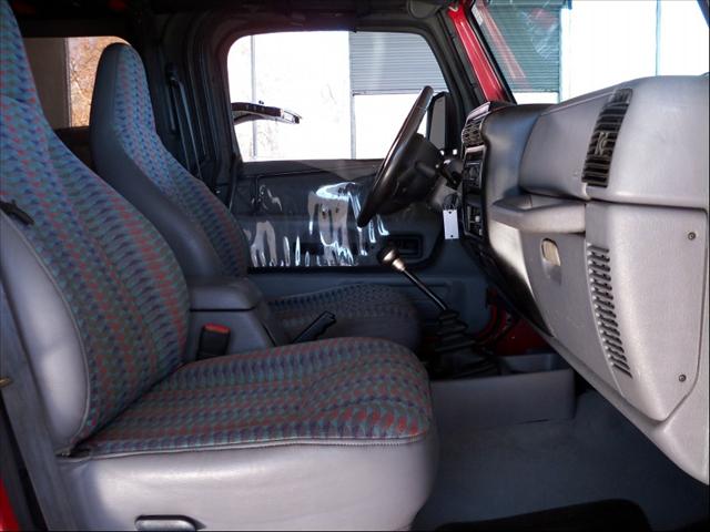 Jeep Wrangler 1997 photo 3