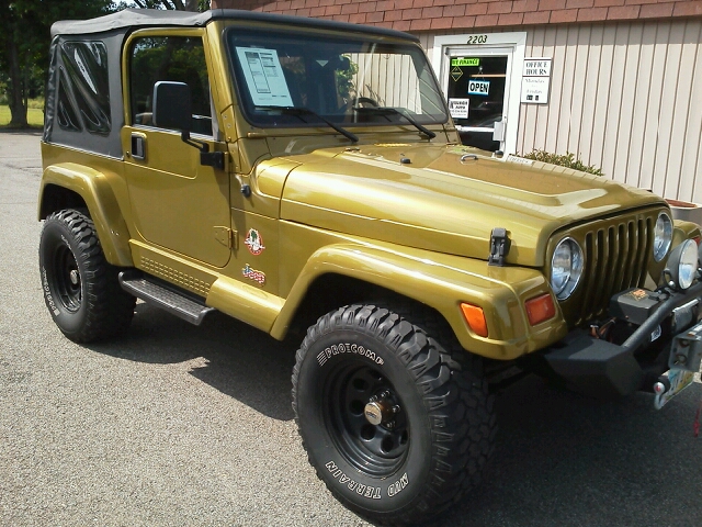 Jeep Wrangler 1998 photo 3