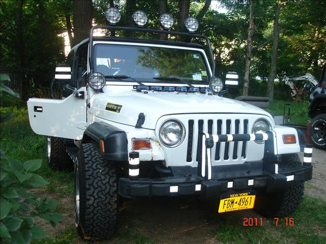 Jeep Wrangler 1998 photo 2