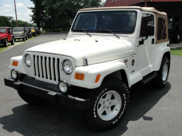 Jeep Wrangler 3.5 SE SUV