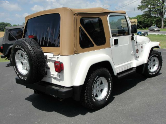 Jeep Wrangler 1998 photo 3
