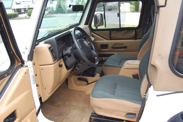 Jeep Wrangler 1998 photo 4