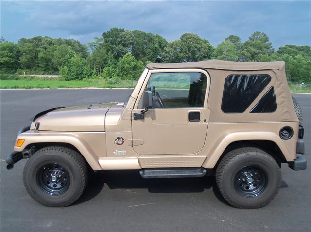 Jeep Wrangler Pacifica AWD Sport Utility