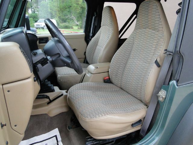 Jeep Wrangler 1999 photo 3