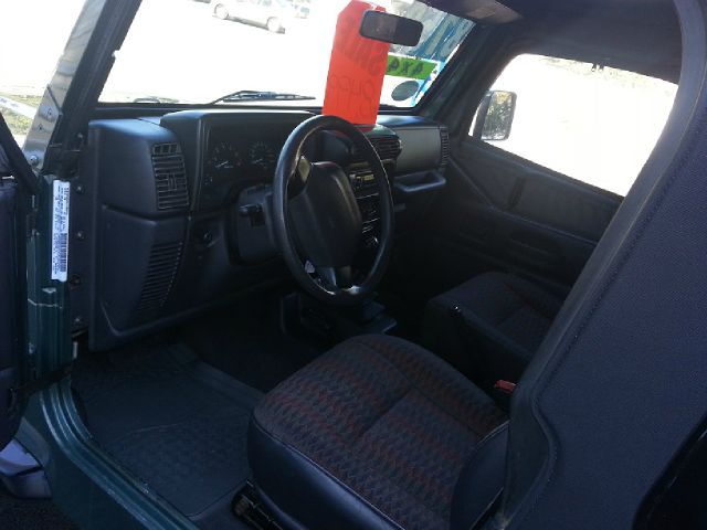 Jeep Wrangler 1999 photo 2