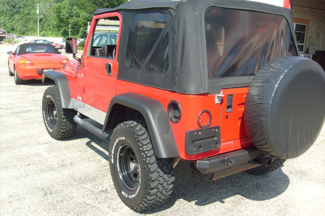 Jeep Wrangler 1999 photo 2