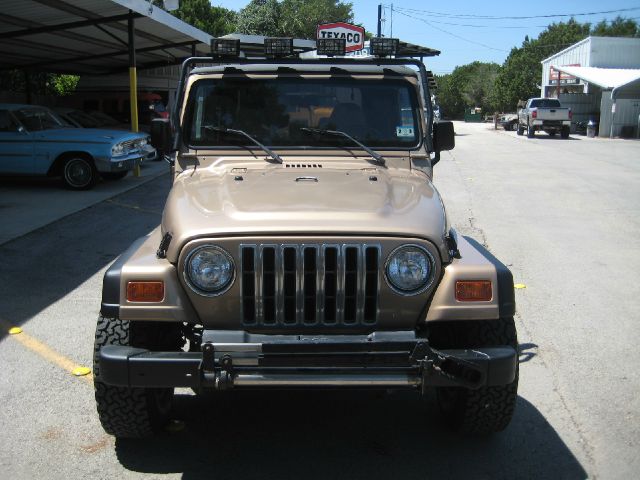 Jeep Wrangler 1999 photo 3