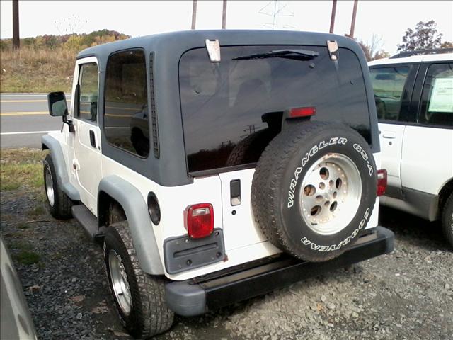 Jeep Wrangler 1999 photo 2