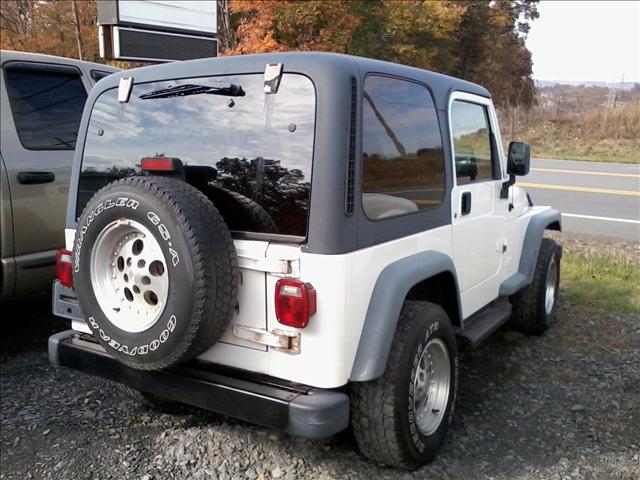 Jeep Wrangler 1999 photo 3